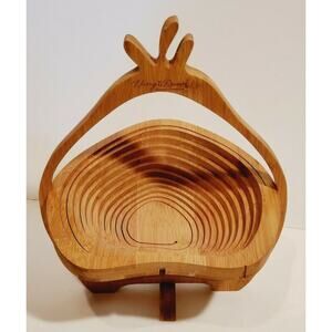 HARRY & DAVID BAMBOO WOOD WOODEN PEAR SHAPED EXPANDING COLLAPSIBLE FRUIT BOWL